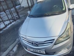 Фото авто Hyundai Solaris