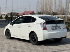 Сүрөт унаа Toyota Prius