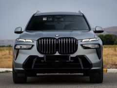 Фото авто BMW X7