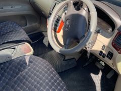 Фото авто Toyota Ipsum