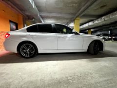 Photo of the vehicle BMW 3 Series