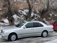 Photo of the vehicle Mercedes-Benz E-Класс