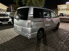 Фото авто Toyota Voxy