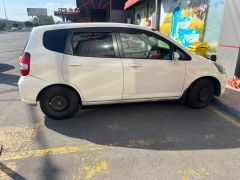 Сүрөт унаа Honda Fit