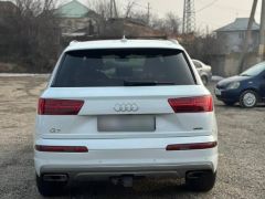 Photo of the vehicle Audi Q7