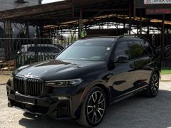 Фото авто BMW X7