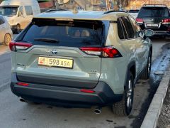 Сүрөт унаа Toyota RAV4