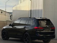 Фото авто BMW X7