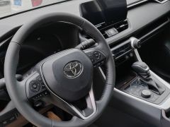 Сүрөт унаа Toyota RAV4