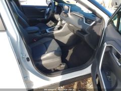 Сүрөт унаа Toyota RAV4