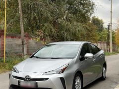 Фото авто Toyota Prius