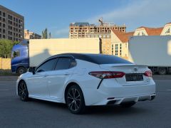 Сүрөт унаа Toyota Camry