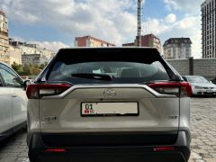 Сүрөт унаа Toyota RAV4