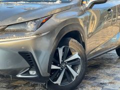 Photo of the vehicle Lexus NX