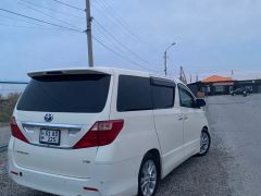 Фото авто Toyota Alphard