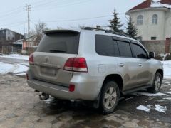 Photo of the vehicle Toyota Land Cruiser