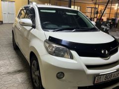 Фото авто Toyota Ist