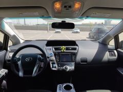 Сүрөт унаа Toyota Prius v (+)