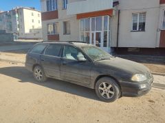 Сүрөт унаа Toyota Avensis