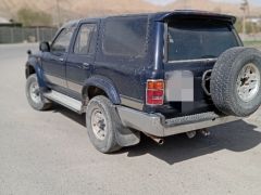 Photo of the vehicle Toyota Hilux Surf