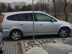 Сүрөт унаа Honda Stream