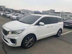 Сүрөт унаа Kia Carnival