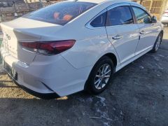 Photo of the vehicle Hyundai Sonata