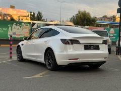 Сүрөт унаа Tesla Model 3