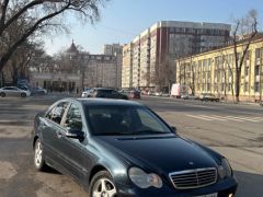 Фото авто Mercedes-Benz C-Класс