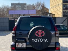 Сүрөт унаа Toyota Land Cruiser Prado