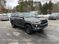 Photo of the vehicle Toyota 4Runner