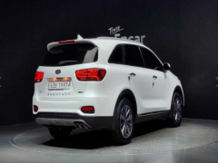 Сүрөт унаа Kia Sorento