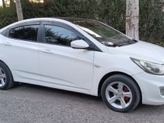 Фото авто Hyundai Solaris