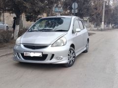 Photo of the vehicle Honda Fit