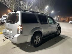 Photo of the vehicle Nissan Pathfinder