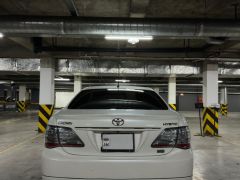 Фото авто Toyota Crown