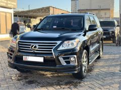 Photo of the vehicle Lexus LX