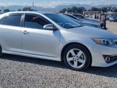 Сүрөт унаа Toyota Camry