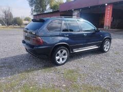 Photo of the vehicle BMW X5