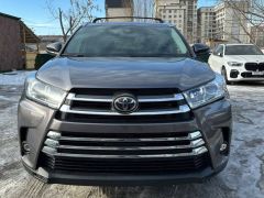 Сүрөт унаа Toyota Highlander