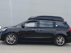 Photo of the vehicle Kia Carnival