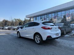 Photo of the vehicle Chevrolet Cruze