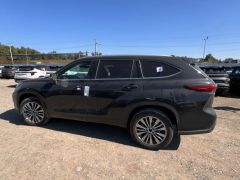 Photo of the vehicle Toyota Highlander