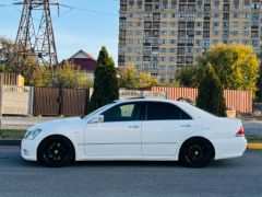 Photo of the vehicle Toyota Crown