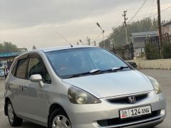 Фото авто Honda Fit