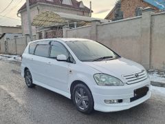 Фото авто Toyota Ipsum