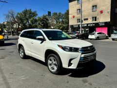 Фото авто Toyota Highlander