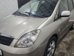 Сүрөт унаа Toyota Corolla Verso