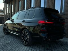 Фото авто BMW X7