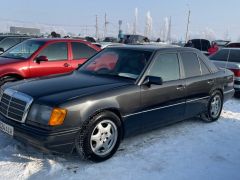 Сүрөт унаа Mercedes-Benz W124